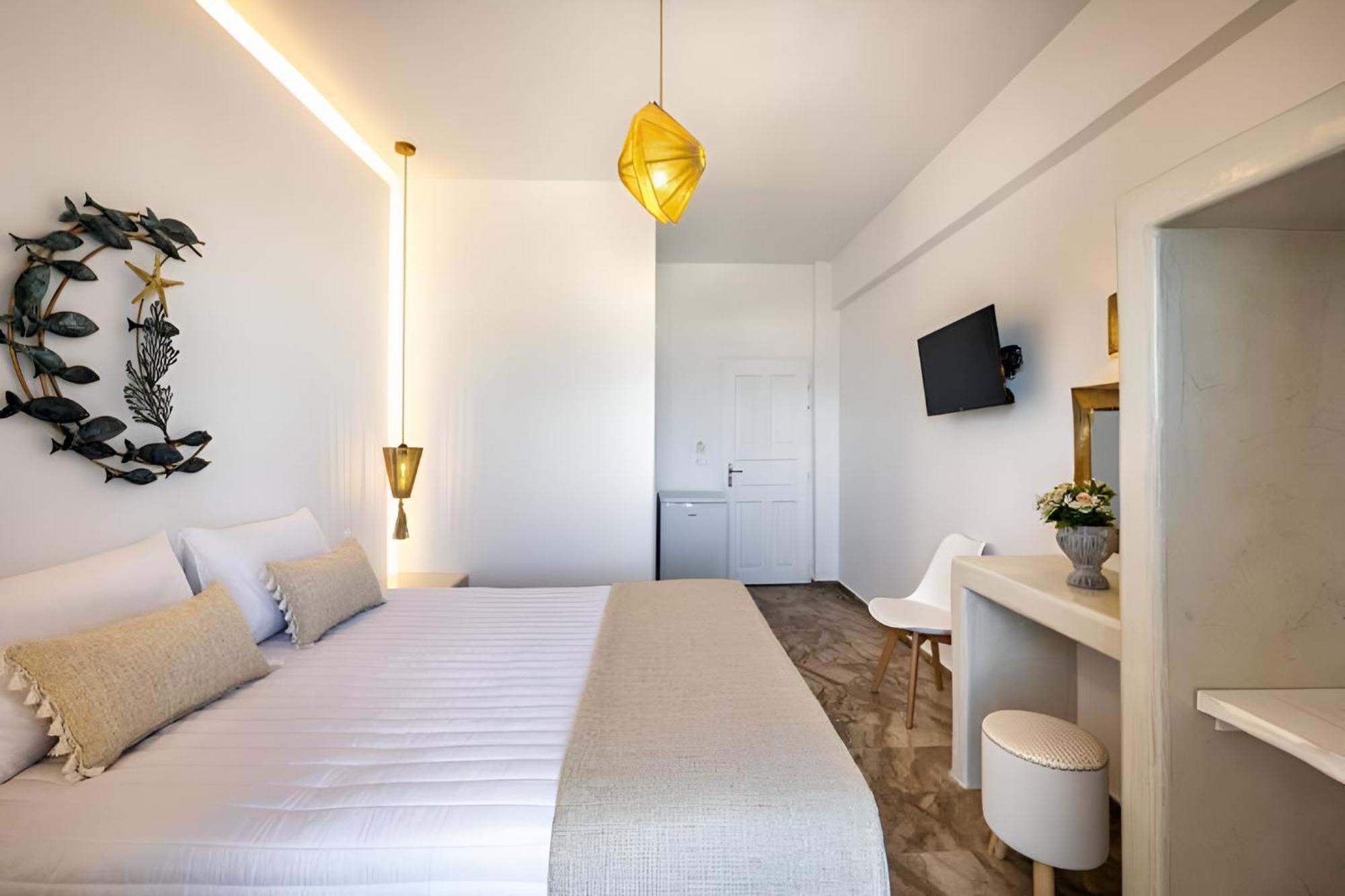 Vinas Place City Center Тира Экстерьер фото