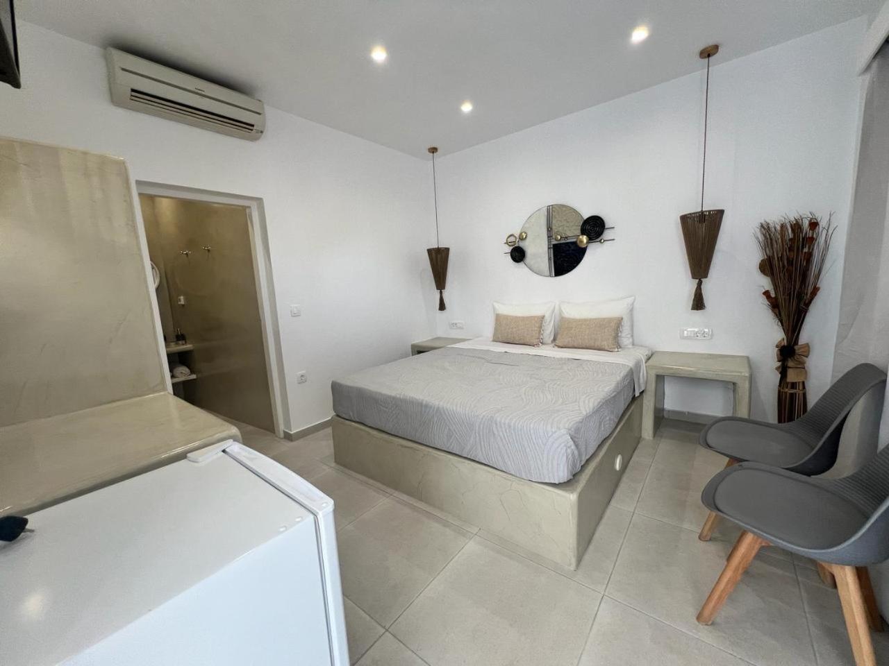 Vinas Place City Center Тира Экстерьер фото