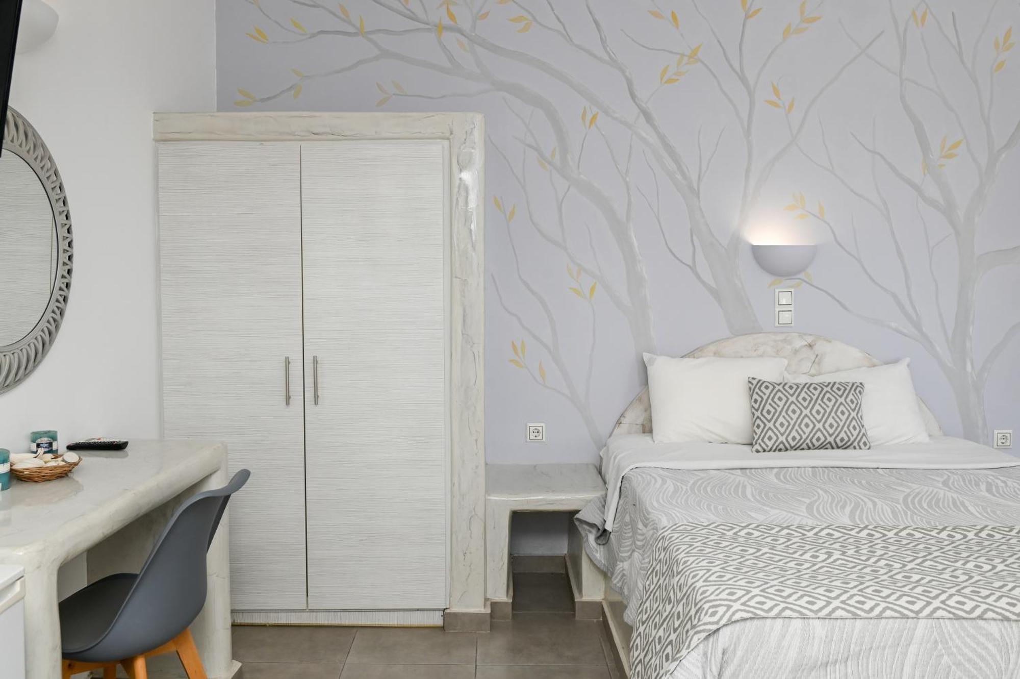 Vinas Place City Center Тира Экстерьер фото